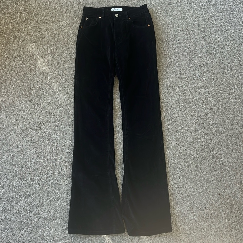 PULL & BEAR BLACK PANTS FLARE SIZE 6